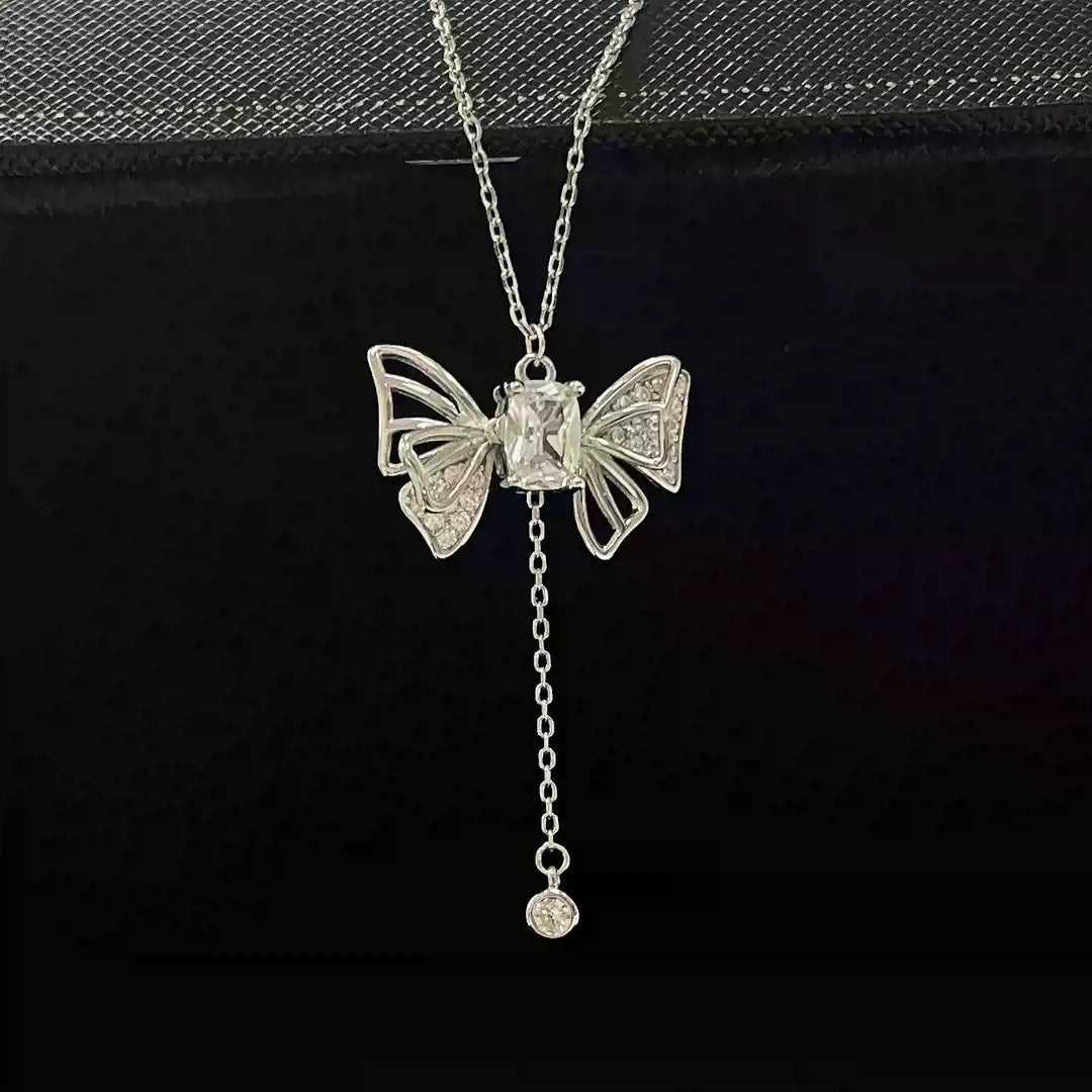 Movable Butterfly Necklace